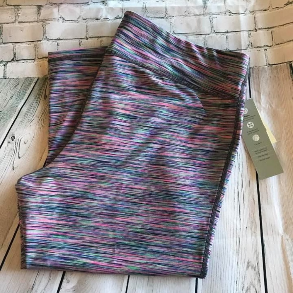 NWT Ideology cropped leggings 1X - Picture 2 of 4